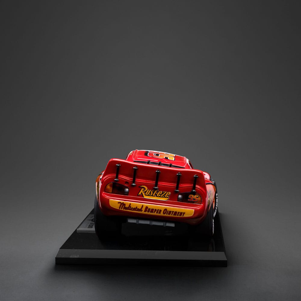 Iron Studios Cars Lightning McQueen 1/10 Art Scale Limited Edition Statue