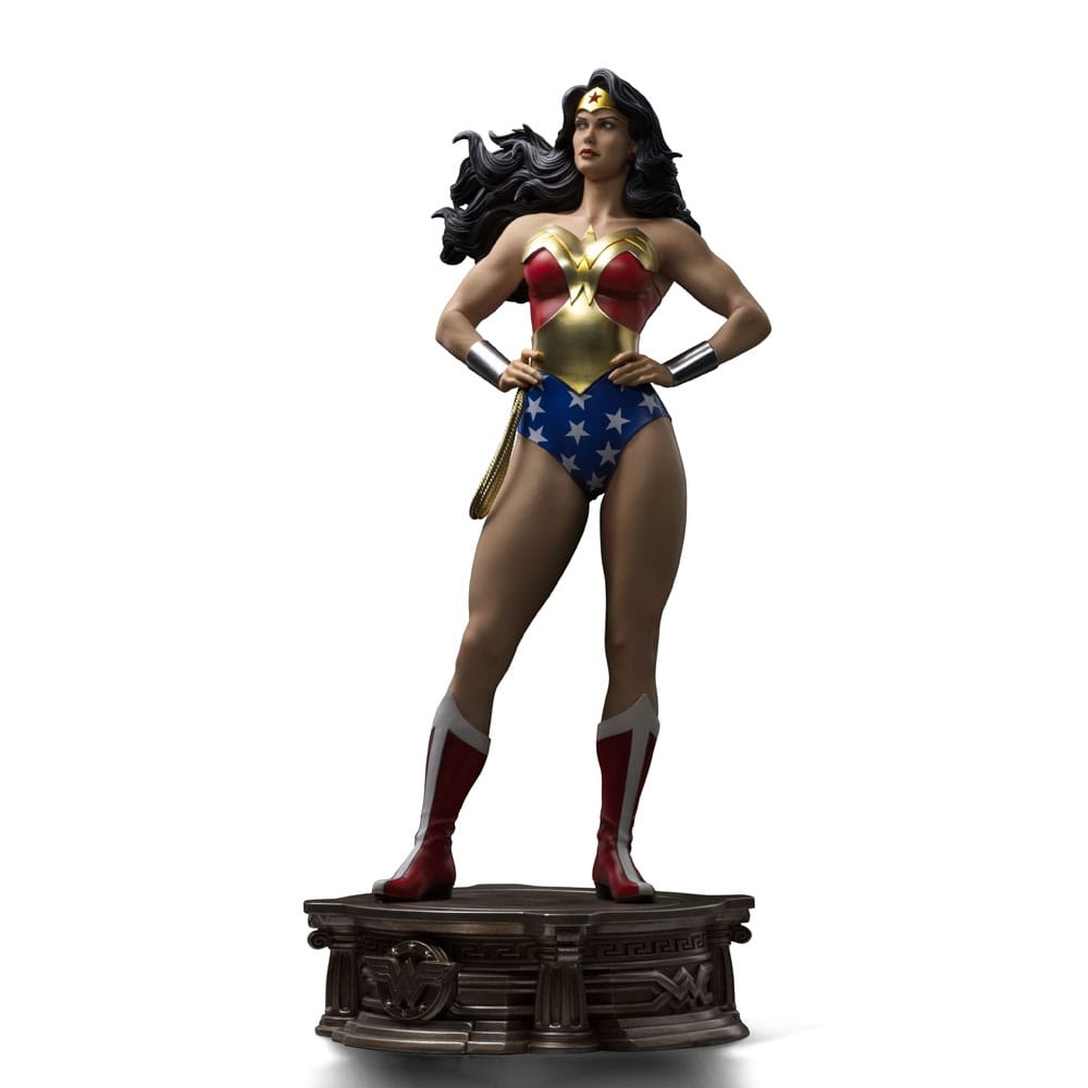 Iron Studios DC Comics Trinity Legacy Replica Wonder Woman 1/4 Scale Limited Edition Statue