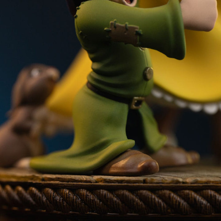 Snow White and the Seven Dwarves Snow White and Dopey Art Scale Statue Twenty One Centimeters