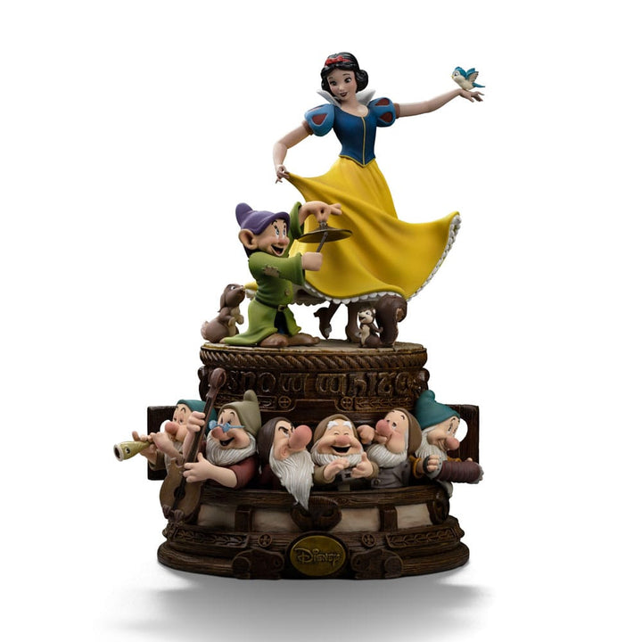 Snow White and the Seven Dwarves Snow White and Dopey Art Scale Statue Deluxe Edition Twenty One Centimeters