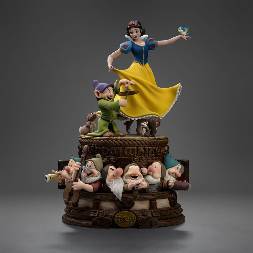 Snow White and the Seven Dwarves Snow White and Dopey Art Scale Statue Deluxe Edition Twenty One Centimeters