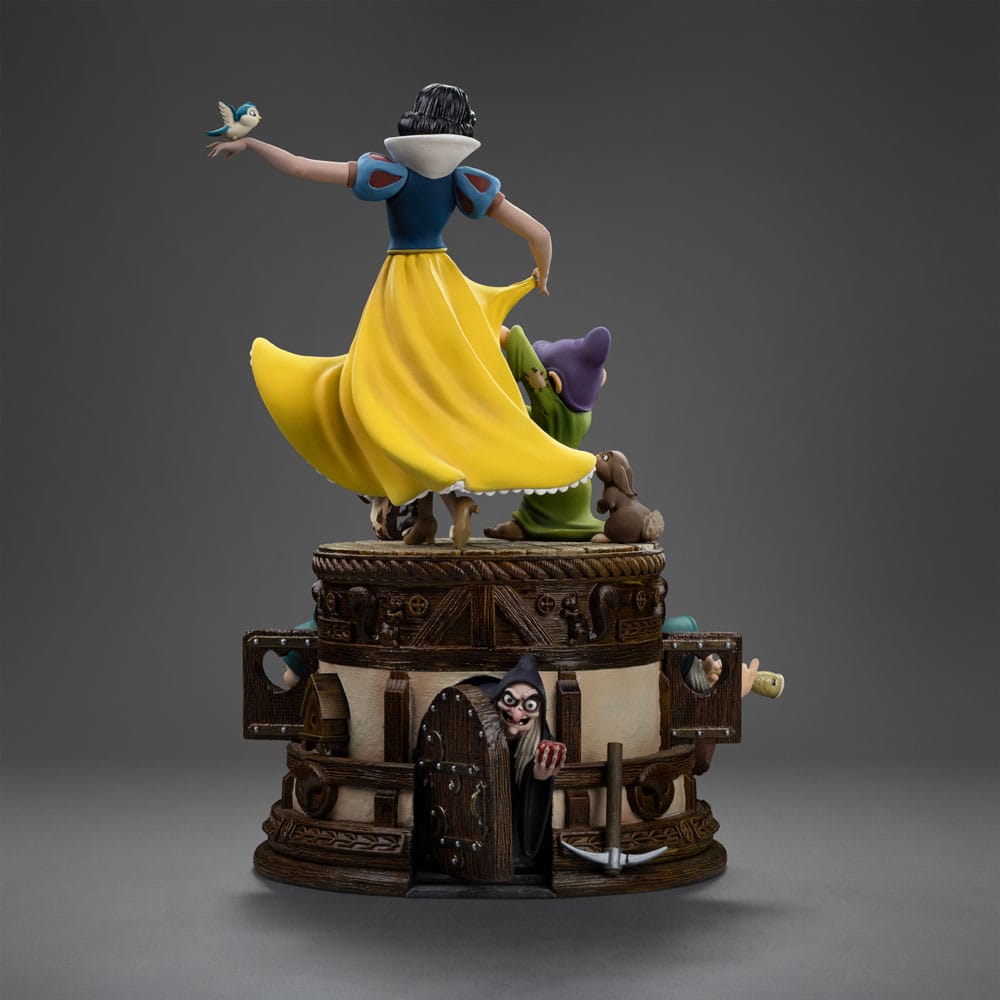 Snow White and the Seven Dwarves Snow White and Dopey Art Scale Statue Deluxe Edition Twenty One Centimeters