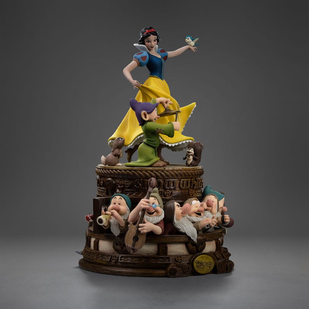 Snow White and the Seven Dwarves Snow White and Dopey Art Scale Statue Deluxe Edition Twenty One Centimeters