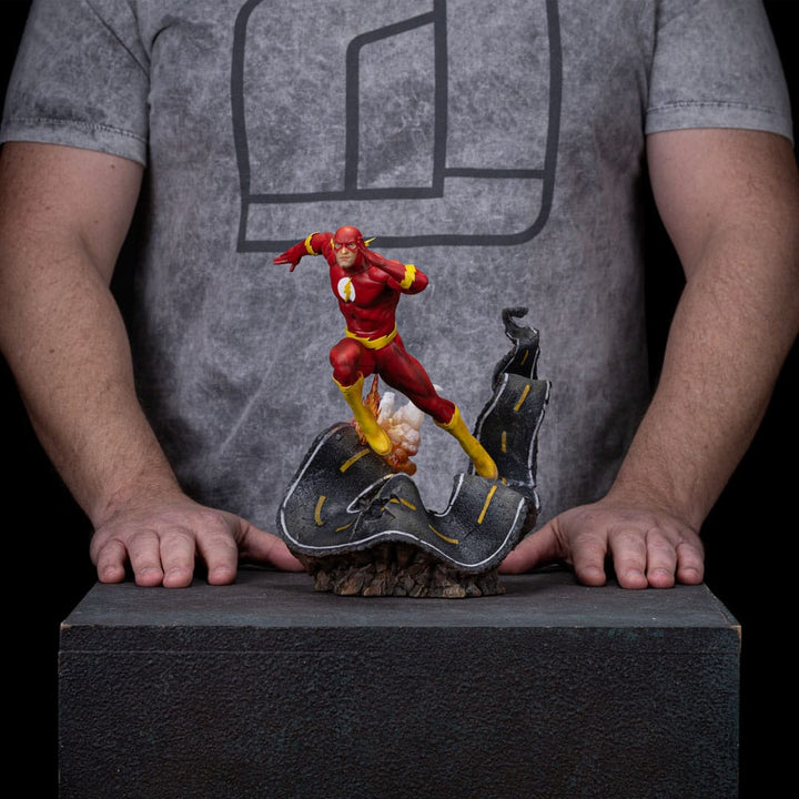 Iron Studios DC Comics The Flash Series #9 1/10 Art Scale Limited Edition Statue