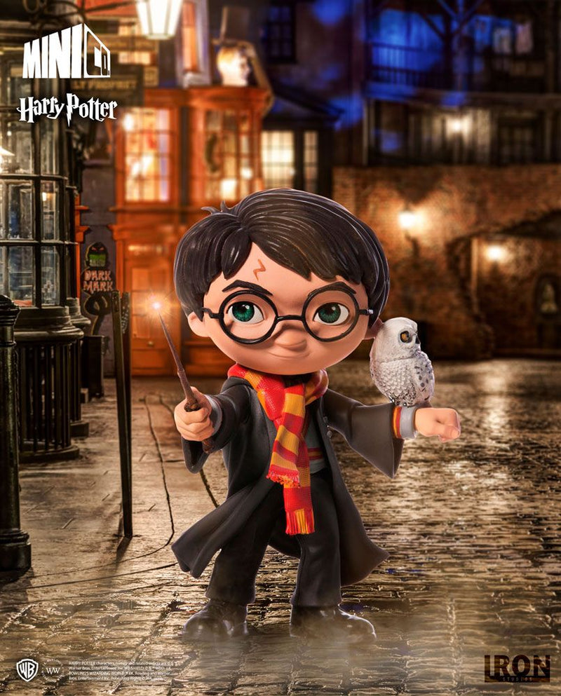 Official Harry Potter Iron Studios Harry Potter Mini Co. Figure, alternate view