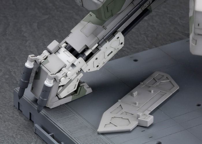 Metal Gear Solid Metal Gear Rex 1/100 Scale Model Kit
