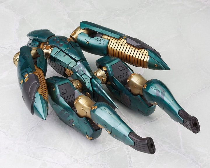 Metal Gear Solid 4 Guns of the Patriots Metal Gear Ray 1/100 Scale Plastic Model Kit