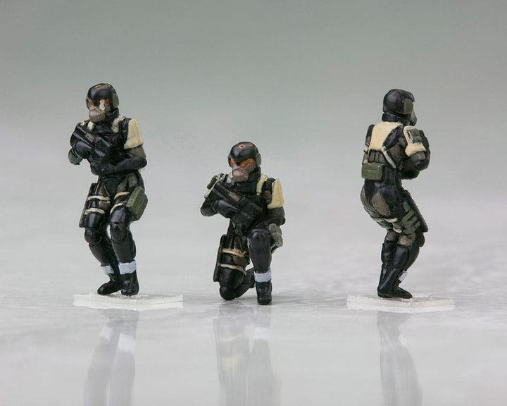 Metal Gear Solid 4 Guns of the Patriots Metal Gear Ray 1/100 Scale Plastic Model Kit