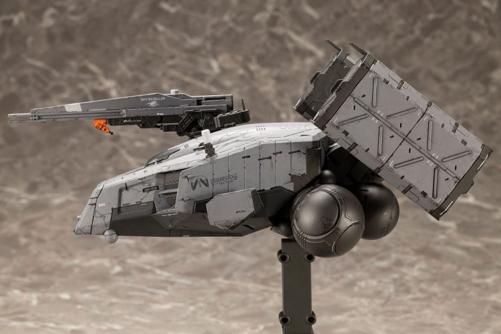 Kojima Productions DHV Magellan Death Stranding 2 On the Beach Plastic Model Kit 1 350 Scale 22 cm