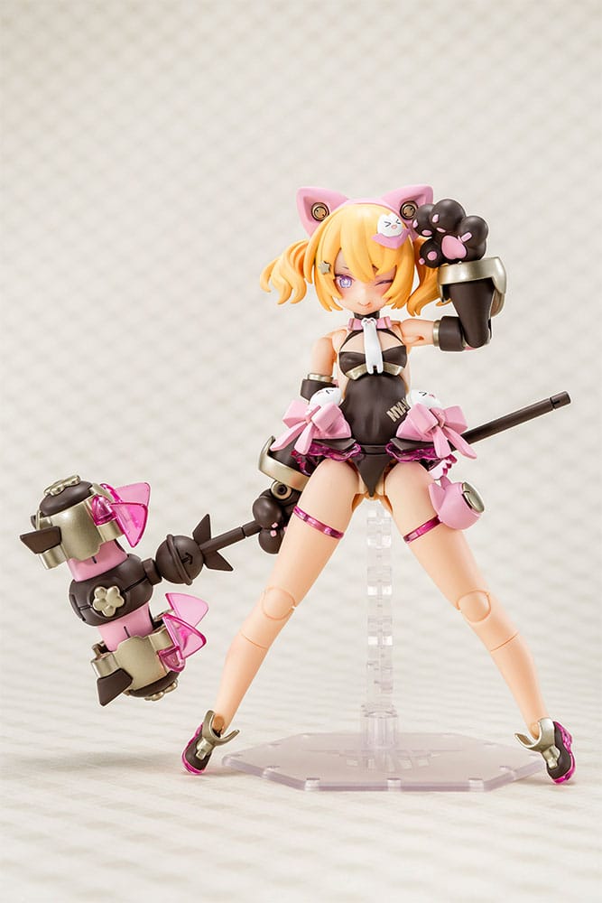 Megami Device Puni Mofu Kuro Mao Plastic Model Kit Fourteen Centimeter