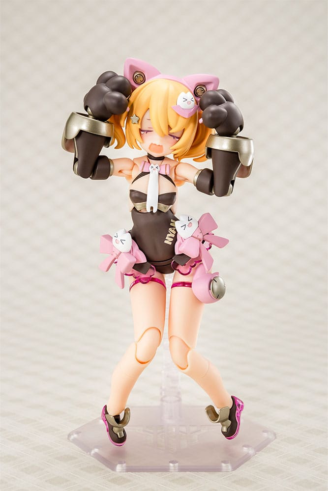 Megami Device Puni Mofu Kuro Mao Plastic Model Kit Fourteen Centimeter