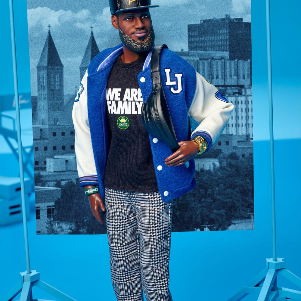 Barbie Signature Fashion Doll Kenbassador LeBron James