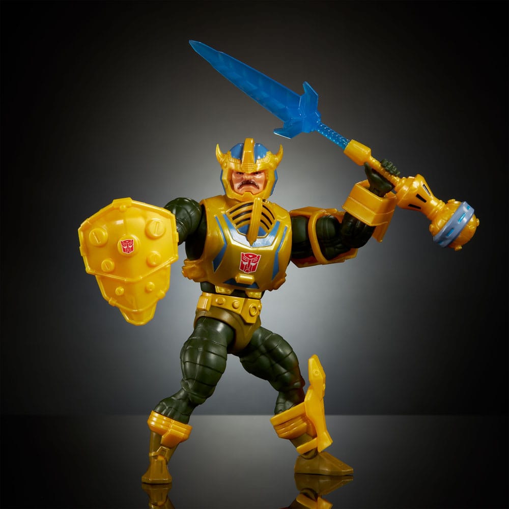Masters of the Universe x Transformers Bumblebee ARMOR MAN-AT-ARMS 5.5" Scale Action Figure