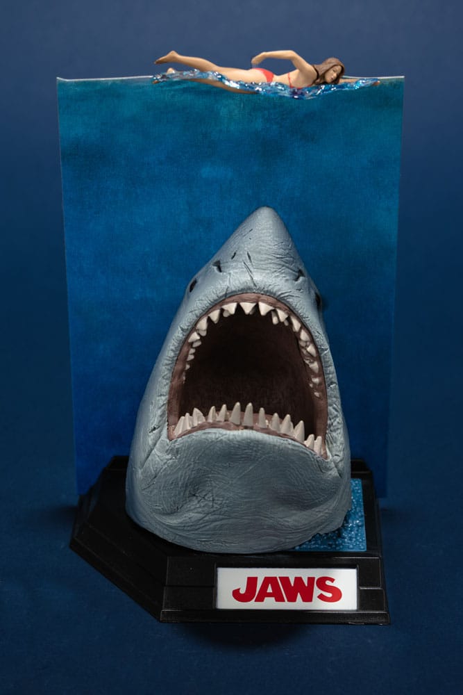 Jaws 50th Anniversary Movie Maniacs Jaws 6" Limited Edition Figure