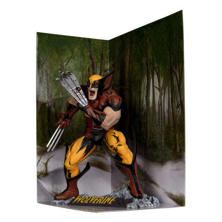 McFarlane Marvel Wolverine 1:6th Scale Collectible with Scene (The Incredible Hulk #340