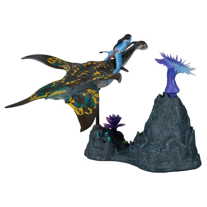 McFarlane Toys Avatar The Way of Water Neteyam and Ilu 2.5" Scale Deluxe Medium Action Figures
