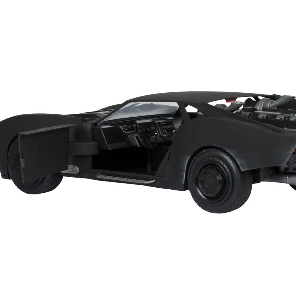DC Multiverse The Batman (2022) Batmobil 1/10 Scale Figure [Gold Label]