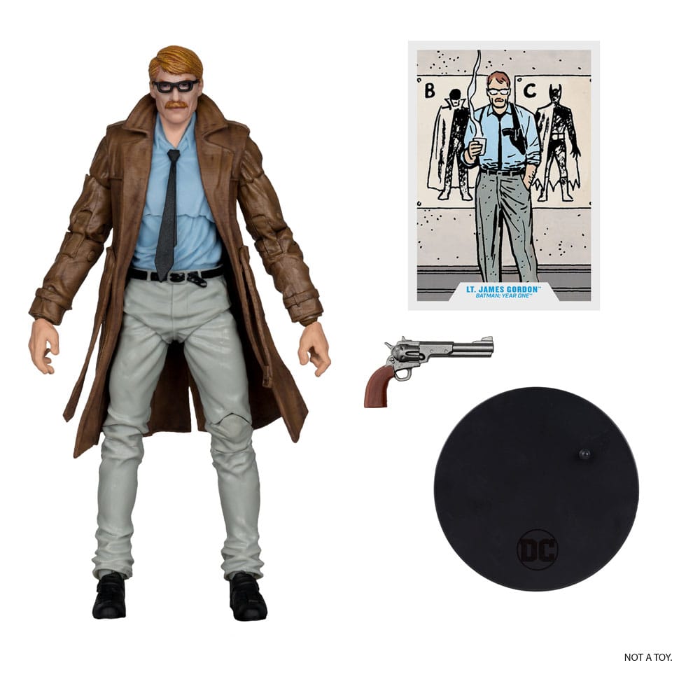 Batman Year One Part 4 Lt James Gordon Gold Label DC Multiverse Action Figure