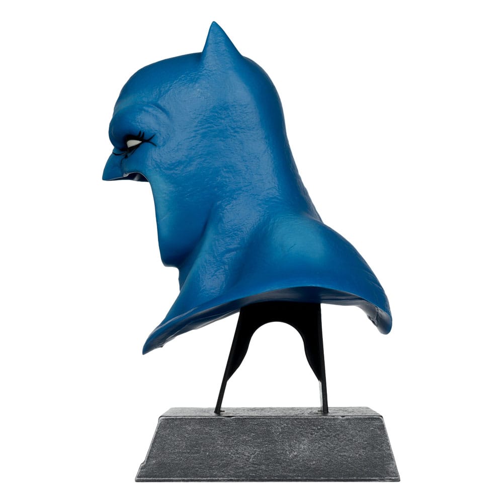 Batman The Dark Knight Returns Batman Cowl 1/3 Scale Replica