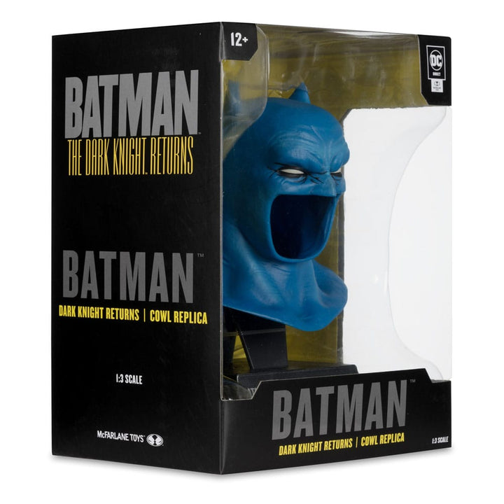 Batman The Dark Knight Returns Batman Cowl 1/3 Scale Replica