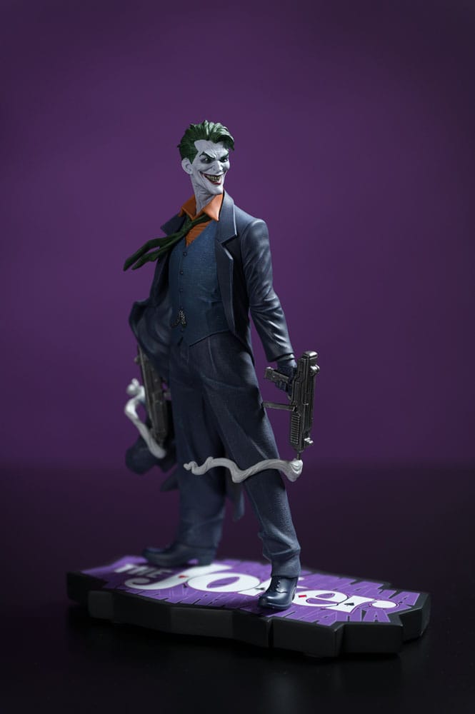 The Joker: Year of the Villain Purple Craze The Joker 1/10 Scale Limited Edition Statue (Gabriele Dell'Otto)