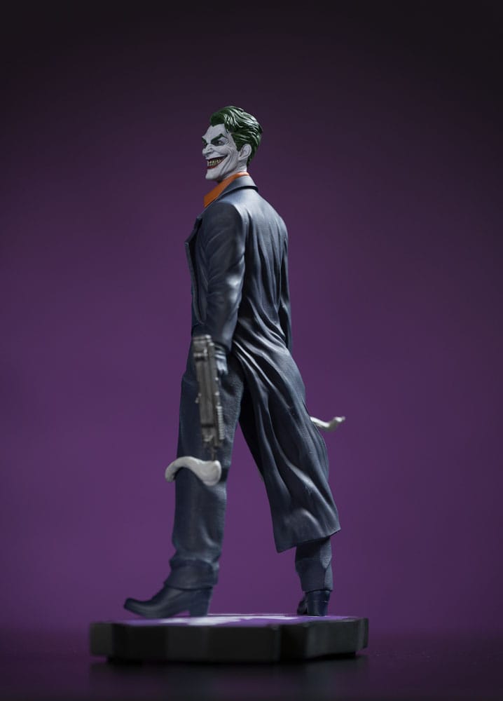 The Joker: Year of the Villain Purple Craze The Joker 1/10 Scale Limited Edition Statue (Gabriele Dell'Otto)