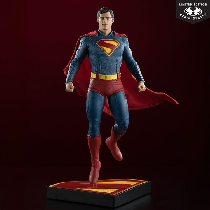 McFarlane Superman (2025) Superman 1/6 Scale Limited Edition Statue
