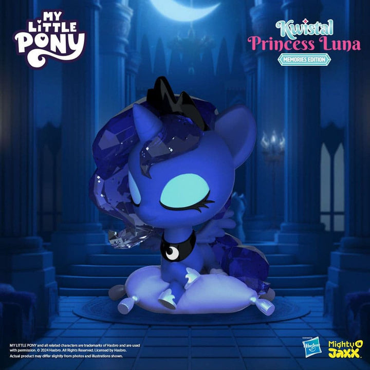 Hasbro Princess Luna My Little Pony Memories Edition 15 cm Vinyl Figure