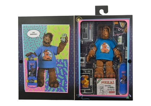 ALF (Alien Life Form): Totally 80's ALF Ultimate 7" Scale Action Figure (view 2)