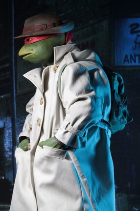 TMNT (1990 Movie): Raphael in Disguise Teenage Mutant Ninja Turtles 1/4 Scale Figure, close-up detail