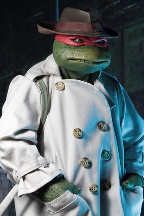TMNT (1990 Movie): Raphael in Disguise Teenage Mutant Ninja Turtles 1/4 Scale Figure, packaging shot