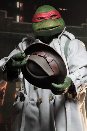TMNT (1990 Movie): Raphael in Disguise Teenage Mutant Ninja Turtles 1/4 Scale Figure, size reference