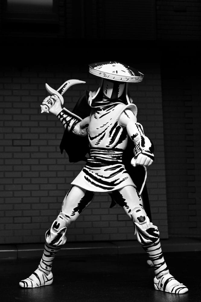 TMNT: (Mirage Comics) Elite Foot Ninja Guard Black & White 7" Scale Action Figure Teenage Mutant Ninja Turtles (Pre-Order September 2025)