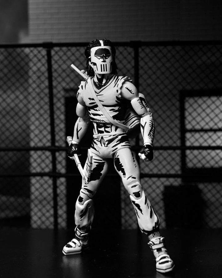 TMNT: (Mirage Comics) Casey Jones Black & White 7" Scale Action Figure Teenage Mutant Ninja Turtles (Pre-Order September 2025)
