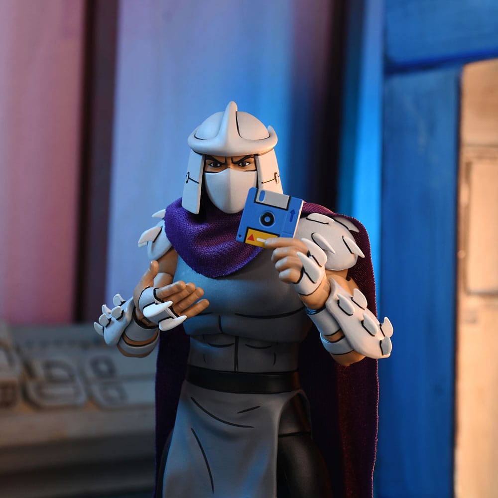 TMNT Cartoon: Shredder (Classic Colours) Ultimate 7" Teenage Mutant  Ninja Turtles Scale Action Figure (Pre-Order September 2025)