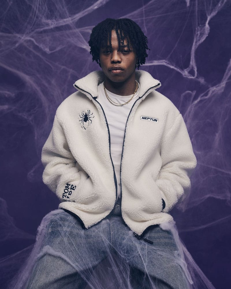 Hunter x Hunter White Sherpa Jacket Size XL