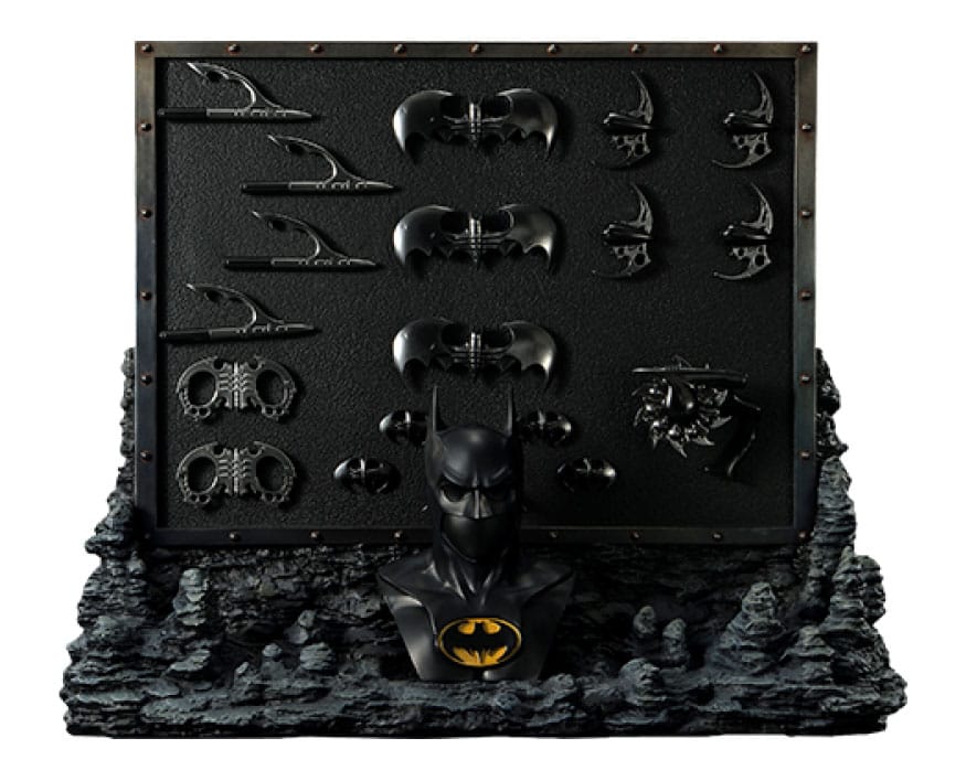 DC Comics Batman Statue Batman Gadget Wall Batman Forever 49 cm