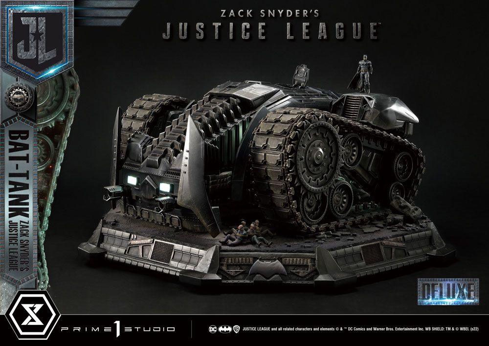 Zack Snyder's Justice League Bat Tank Diorama Museum Masterline Deluxe Version 36 cm