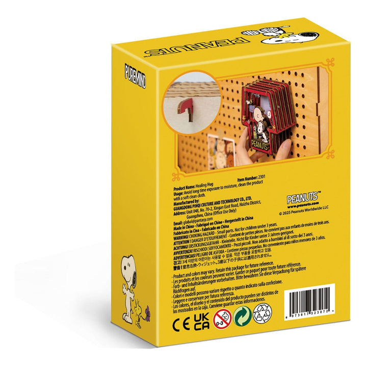Peanuts Puremind Wooden Theater Healing Hug Model Kit