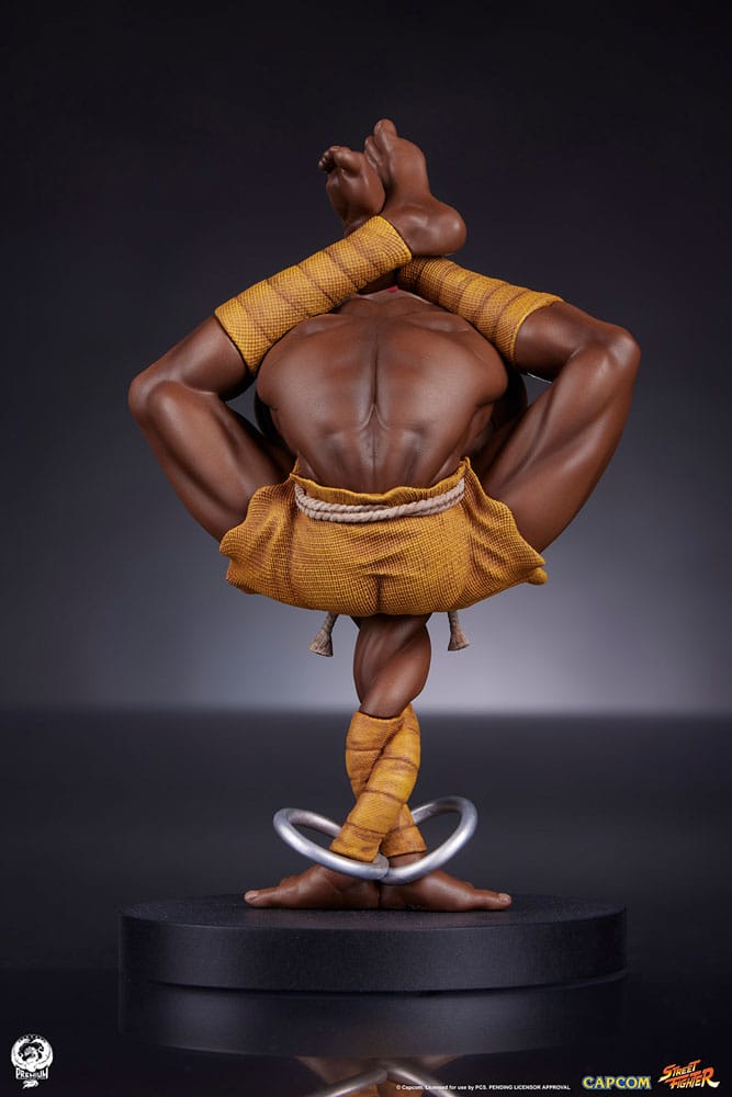 Street Fighter Akuma and Dhalsim PVC Statues 1/10 Scale 21 cm