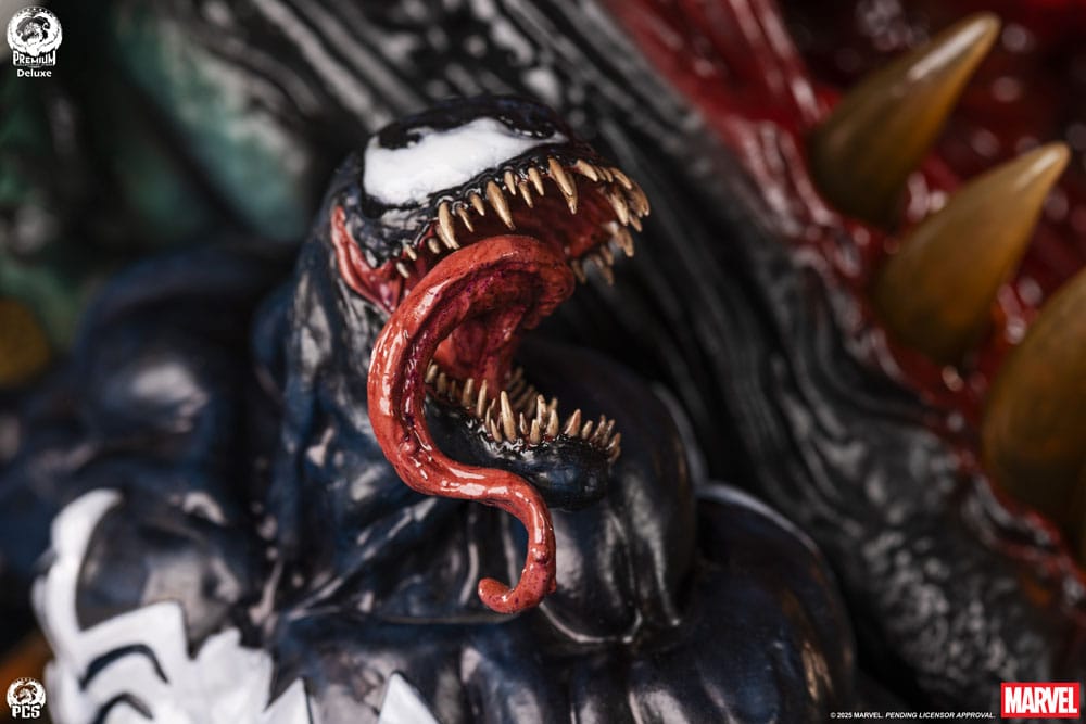 Marvel Venom (Deluxe Edition) Fine Art Bust