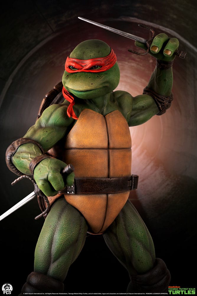 Teenage Mutant Ninja Turtles Statue 1/2 Raphael 86 cm, size reference