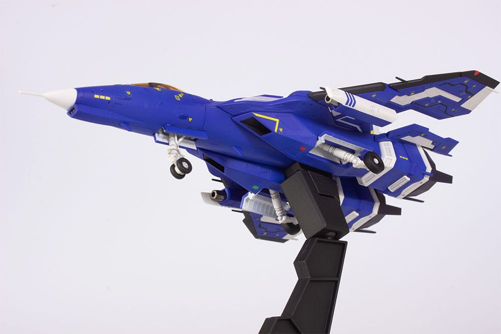 Plum Pmoa Raiden V Director´s Cut FT-00004A Azuma 2P Color Version 1/100 Scale Plastic Model Kit