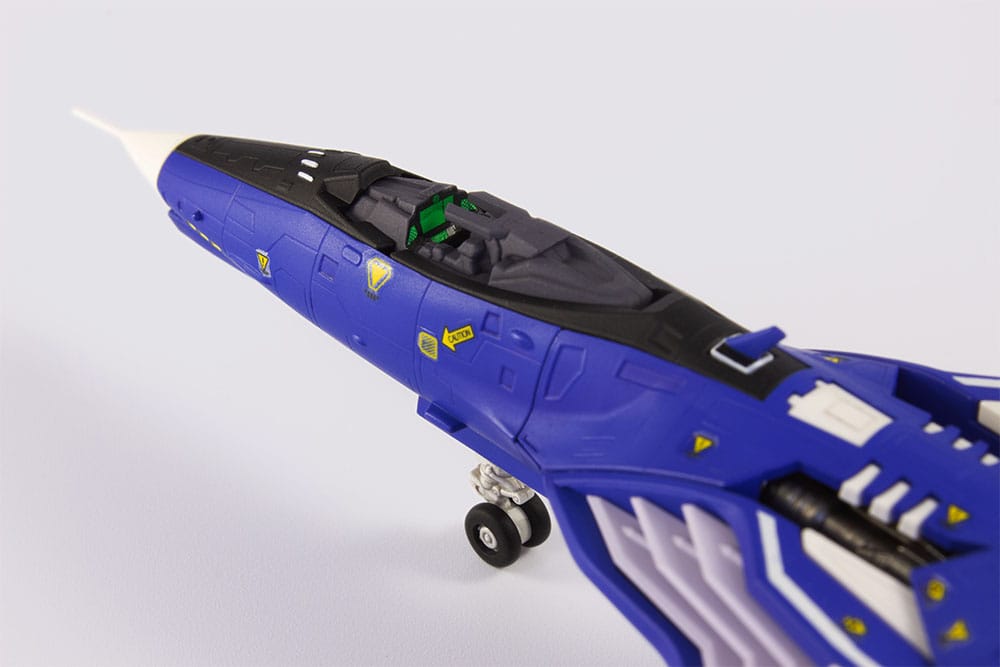 Plum Pmoa Raiden V Director´s Cut FT-00004A Azuma 2P Color Version 1/100 Scale Plastic Model Kit