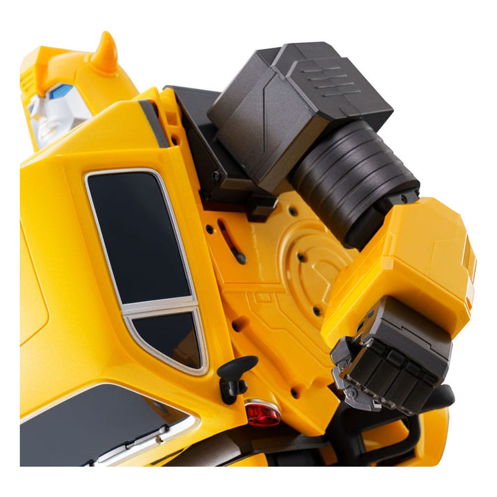 Transformers Bumblebee G1 Interactive Robot Flagship 38 cm