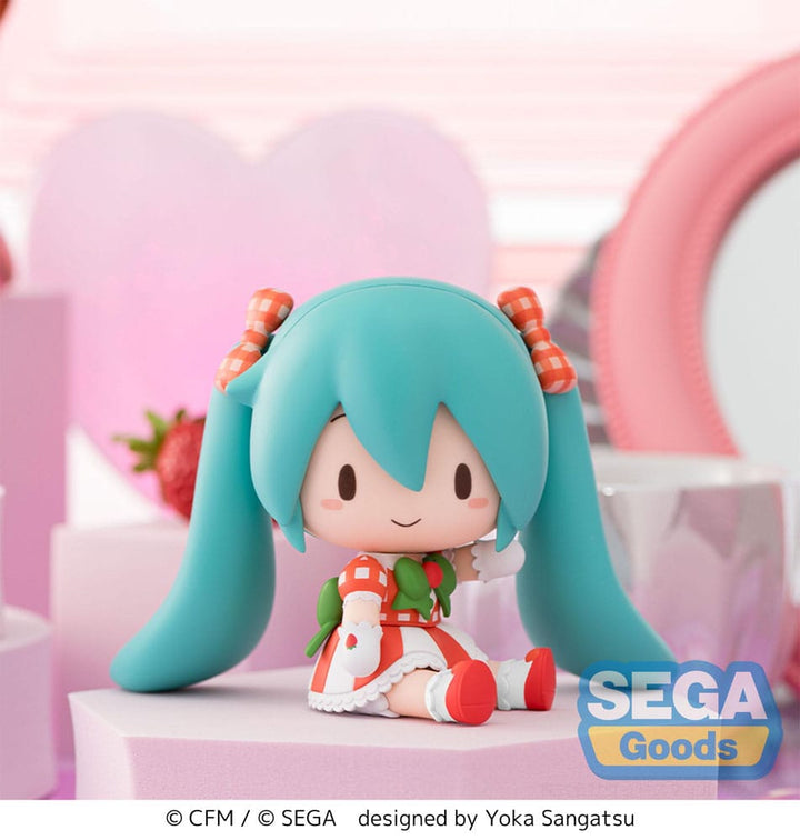 Vocaloid Fuwa Petit Hatsune Miku Lovely Strawberry Chibi Figure