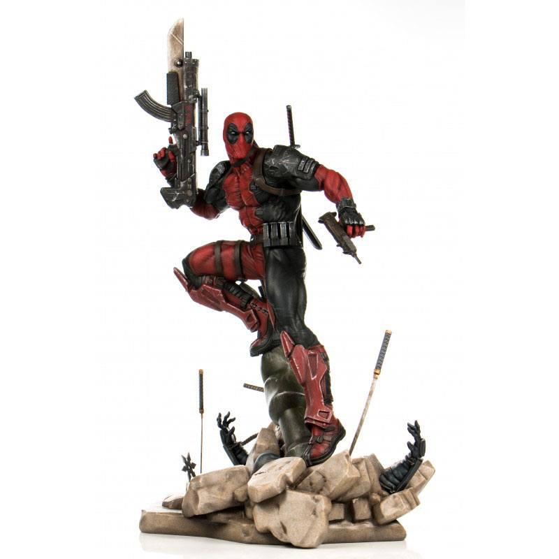 Marvel Deadpool Comics 1/6 Scale Statue by Erick Sosa 46 cm