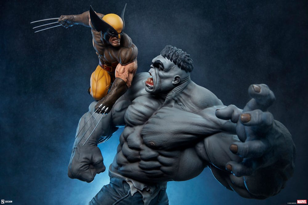 Sideshow Marvel Grey Hulk vs. Wolverine Maquette