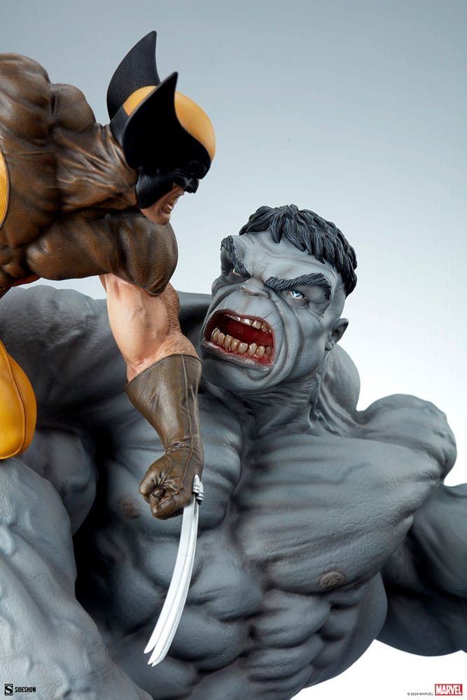 Sideshow Marvel Grey Hulk vs. Wolverine Maquette