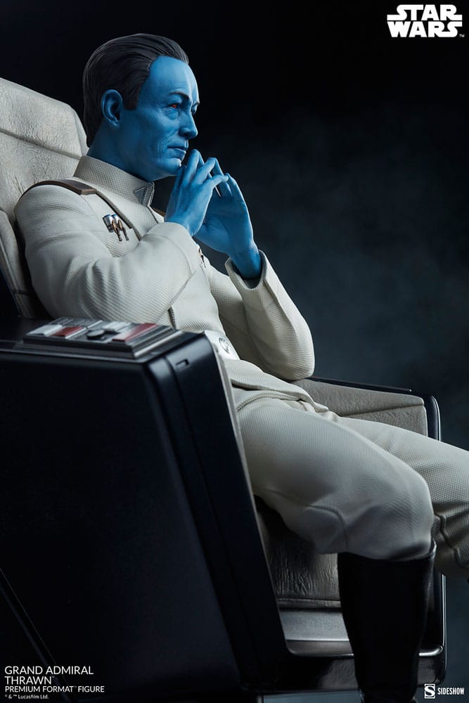 Sideshow Star Wars Premium Format Grand Admiral Thrawn Statue